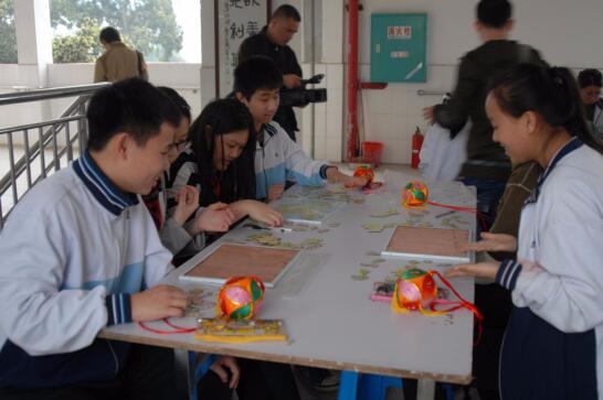 “同根同心”桂港两地学生交流活动在广西桂林正式启动