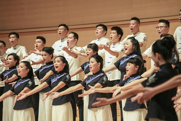 越人合唱团用声音温暖城市，创造了一台感动几代南宁人的音乐会