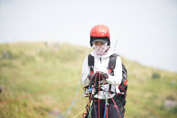 广西钦州举办2018年全国滑翔伞定点联赛